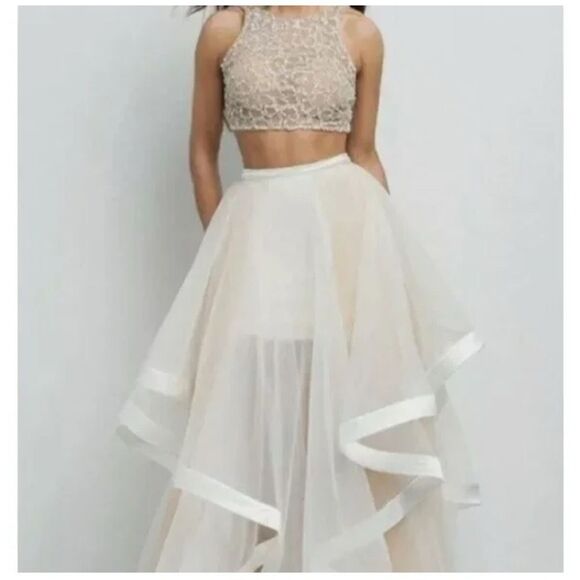 Glamour by Terani Couture Womens Nude Beaded Crop Top 4 Formal Sleeveless Glam - Picture 5 of 5